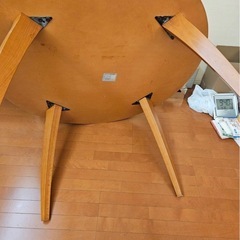 丸テーブル