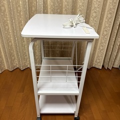 【譲ります】レンジ台 キッチンワゴン キッチンラック の画像
