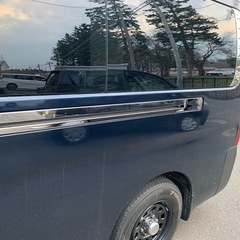 キャラバンnv350e26 リアドアレールモール1セット 