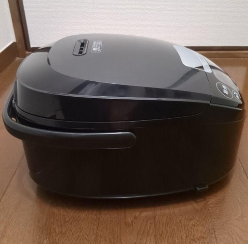 TIGER IH炊飯器 ブラック JPW-H100 2022年製