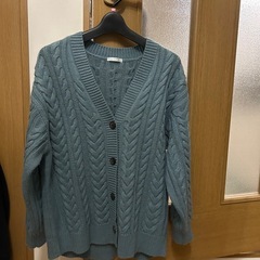 【取引中】カーディガン（ハニーズ）