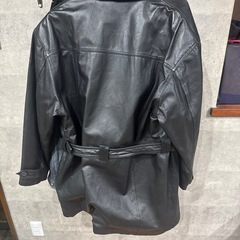 革のコート
の画像