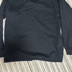 GU長袖tシャツ メンズSの画像