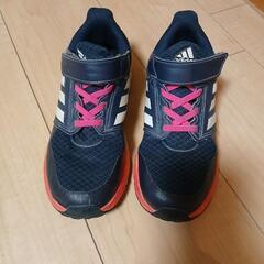 【非対面可！】adidas🥰　キッズ　シューズ 21cmの画像