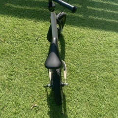 幼児用自転車の画像