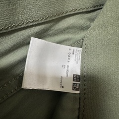 UNIQLOパンツ3点セットの画像