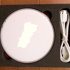 【新品未使用】ワイヤレス充電器 ③白丸型（企業ロゴ入り）