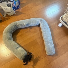 長めの抱き枕クッション