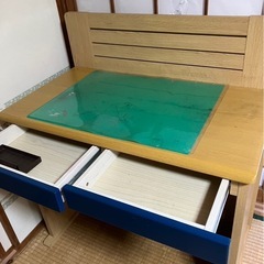 勉強机の画像