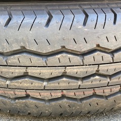新車剥がし BRIDGESTONE 195/80R15 24年製 夏タイヤ