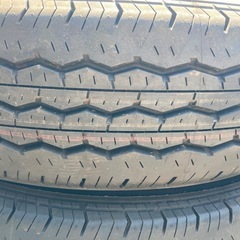 新車剥がし BRIDGESTONE 195/80R15 24年製 夏タイヤ