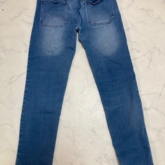 ikka デニムブルー スリムフィットパンツの画像