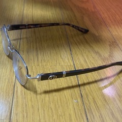 GUCCI グッチ度入り眼鏡 （補修必須）の画像