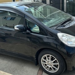ホンダ　フィット　ハイブリッド　車検令和8年10月まで