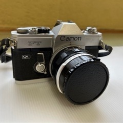 CanonフィルムカメラFT + 望遠レンズの画像