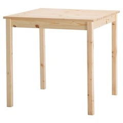 IKEA ダイニングテーブル
  