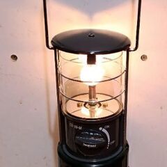 美品 イワタニ カセットボンベ ガスランタン キャンプ