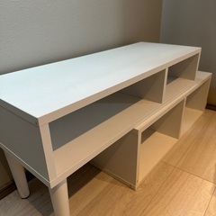伸縮可能　テレビ台　ローテーブル（白）