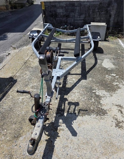 小型ボートトレーラー※お問い合わせ中でも、先に購入された方が優先されます