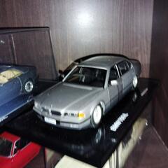 007 ボンドカー　1/24 BMW750iL　E38
