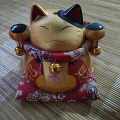 招き猫　金運