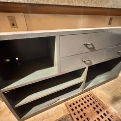 木製棚/食器棚やカウンター
