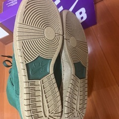 27センチ　NIKE D00489-300 グリーン ハイカットシューズの画像