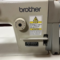 職業用ミシンの画像