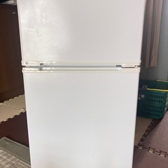 U・ING ノンフロン冷蔵庫　UR-D90J 