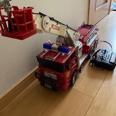 消防車　はしご車の画像
