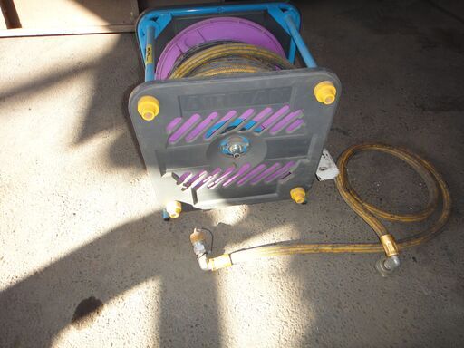 値下げしました。エアーホースレン太郎、20ｍ