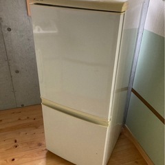 シャープ　ノンフロン冷蔵庫　SJ-614-W
