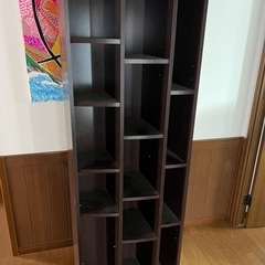 ★美品★ガッチリ本棚★飾り棚★オシャレ形状★