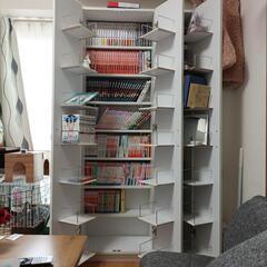 [お取引中]マンガ棚　可動板付き