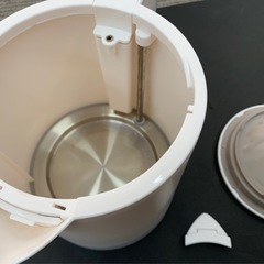 電気ケトルの画像