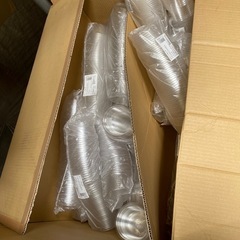 色んな種類のカップ 無料で差し上げます 他にも蓋付きありますの画像