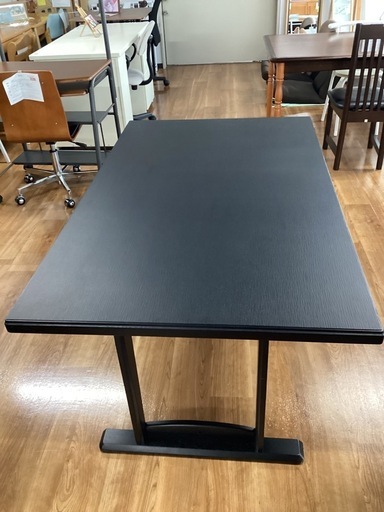 ダイニングテーブル（脚ー、2種類）　【町田市再生家具】250513