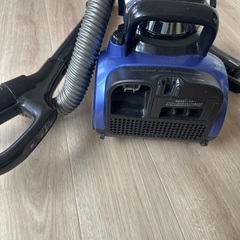 TOSHIBAの掃除機の画像