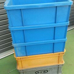 プラスチック　コンテナボックス　五個