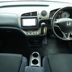 【48回払いが新登場♪今までより更にお買い求め頂き易く！】今回は【ホンダ ストリーム 　ＲＳＺ　】を紹介！の画像