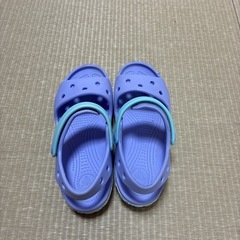 子ども用クロックス　C13(約19cm)の画像