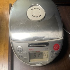 6月引き取り希望　炊飯器