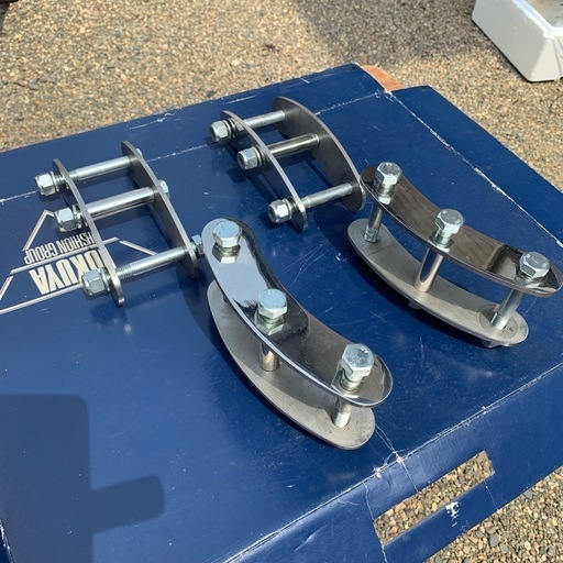 JA11ジムニーステンレスシヤックル1台分　ボルト、カラー　ナット付きル