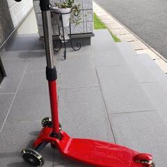 タイヤが光る☆赤 キックボード
