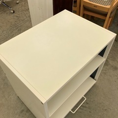 【OF-26】中古 スチール棚 サイドワゴン スライドテーブル プリンター台 ファイルワゴン 複合機　検)事務机　オフィス チェア　会議 椅子　ロッカー　ミーティングテーブル　応接ソファ 店舗 事務所 什器　書庫 本棚 ラック デスク スチール 美品多数 格安 【中古オフィス家具】の画像