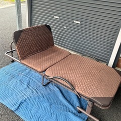 本日処分　リクライニングベッド 折りたたみベッド
