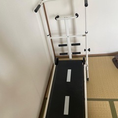 ンニングマシン ルームランナー の画像