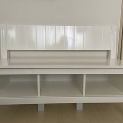 収納もできるベンチ