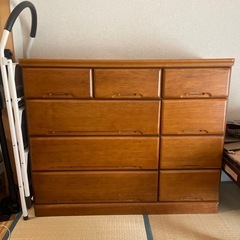 ベージュブラウン　9収納　タンス　