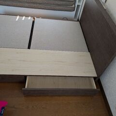 ダブルベットフレーム※収納付きの画像